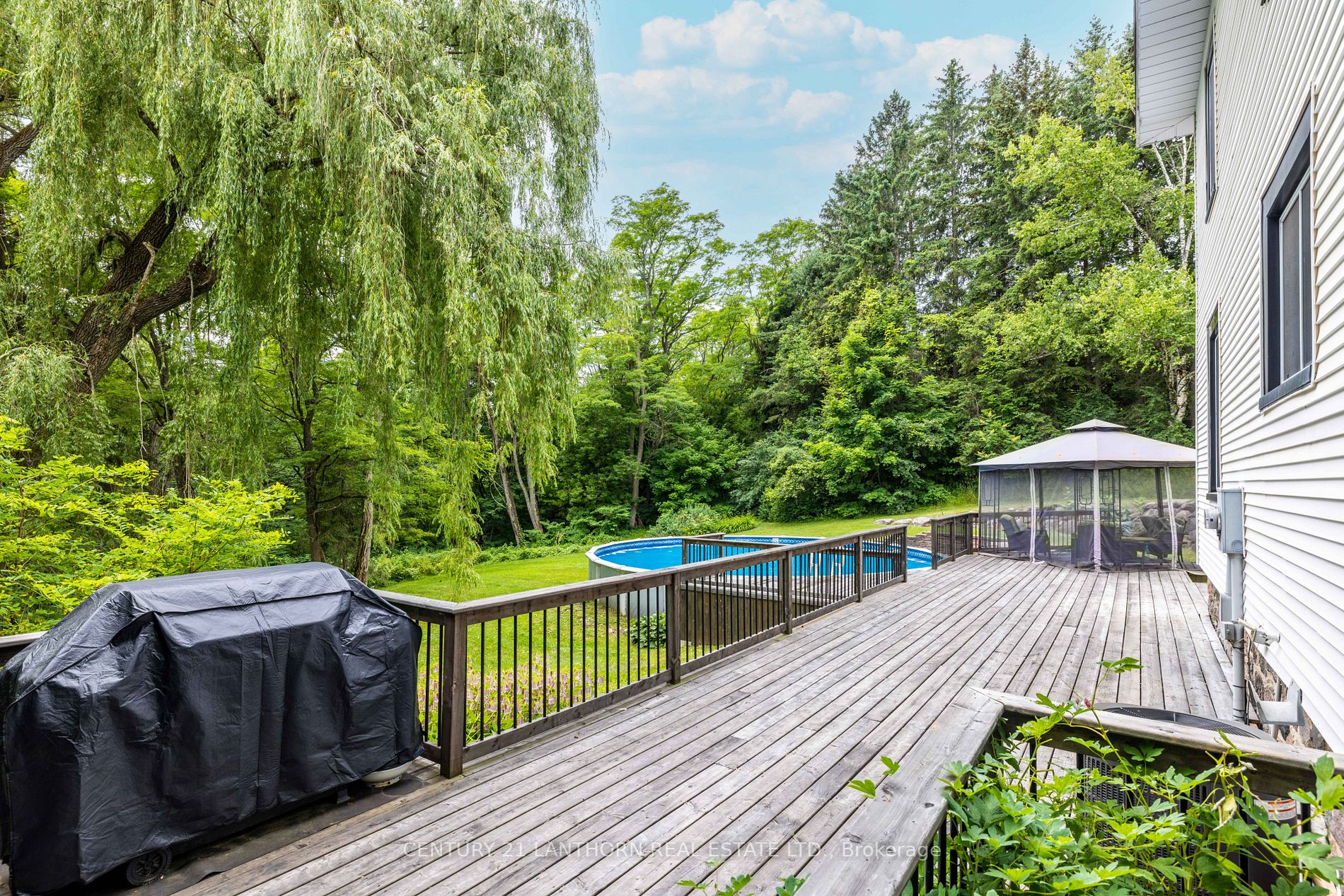 114 Bullis Rd N
