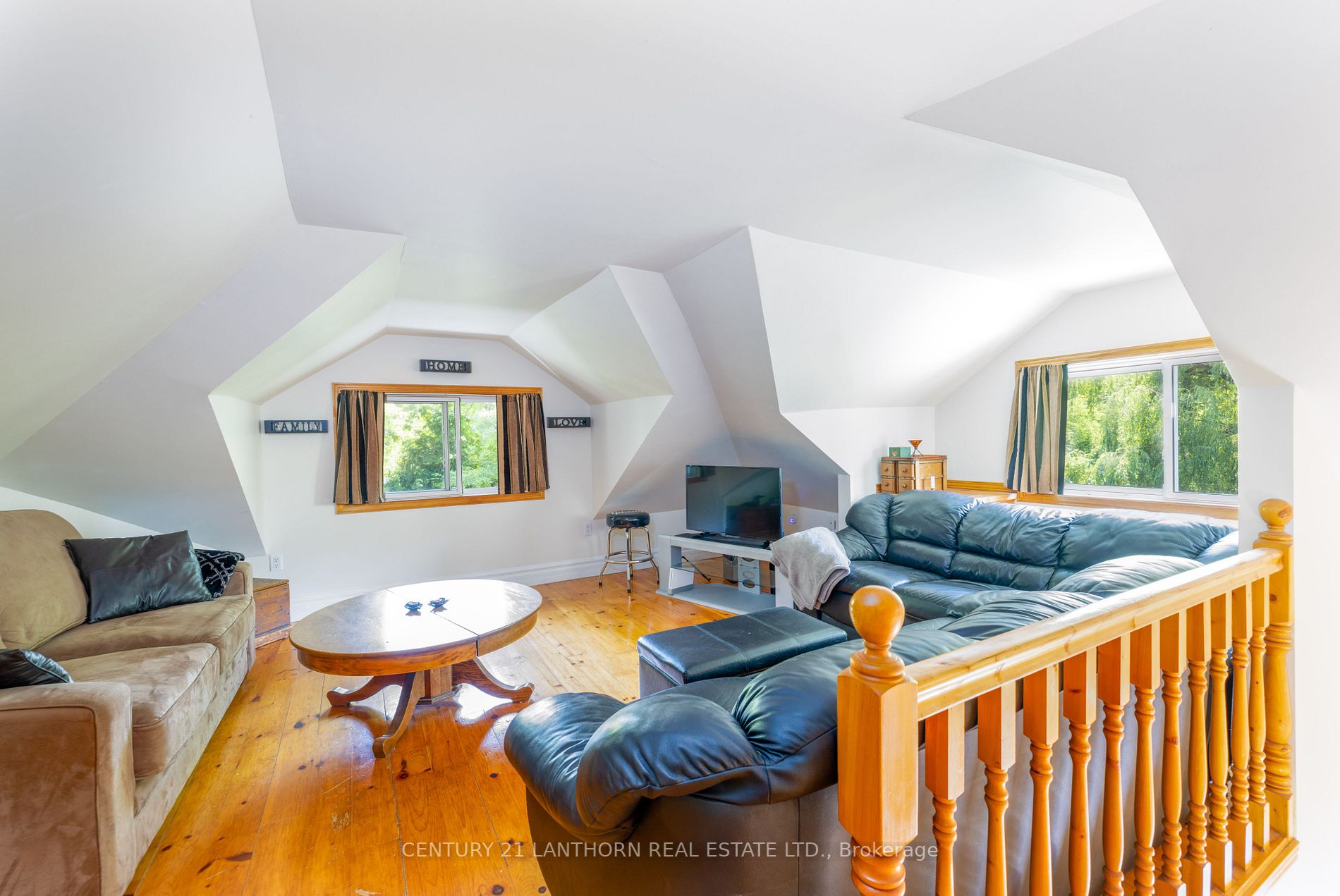 114 Bullis Rd N
