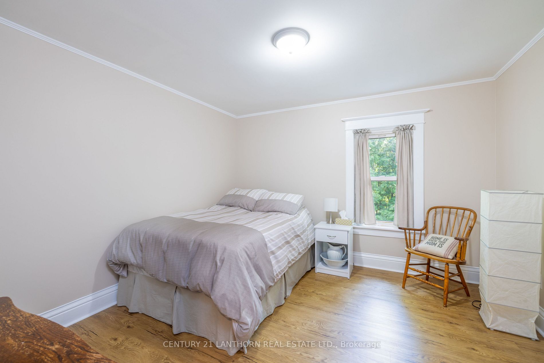114 Bullis Rd N