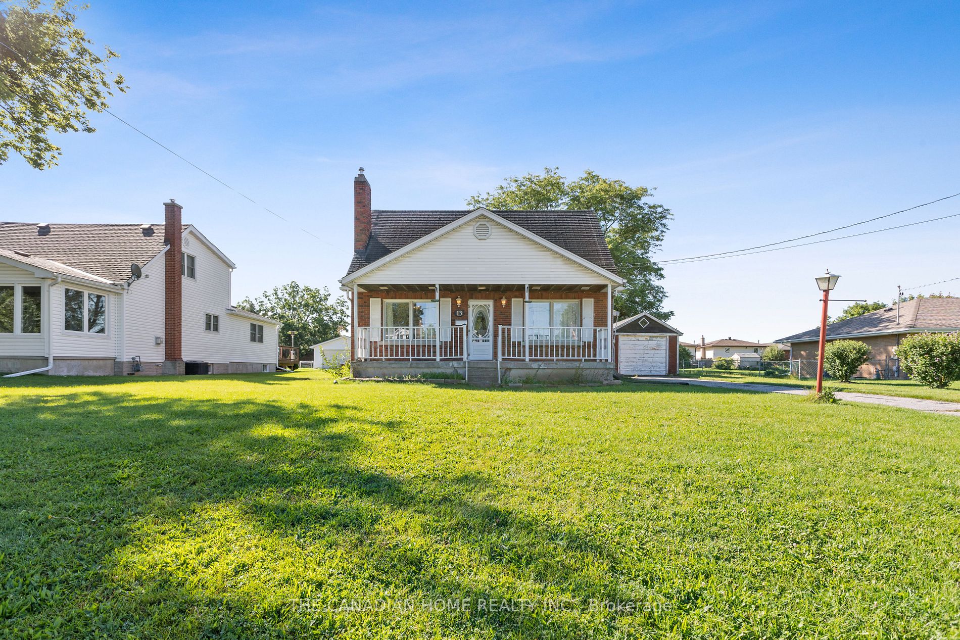 13 Athlone Rd