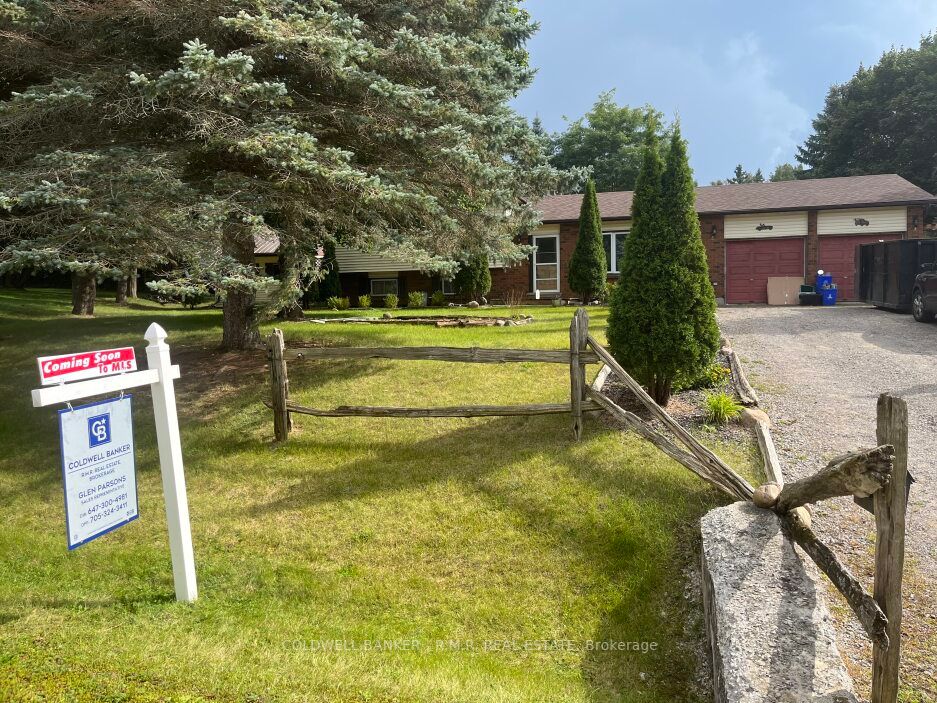 4 Riel Rd S