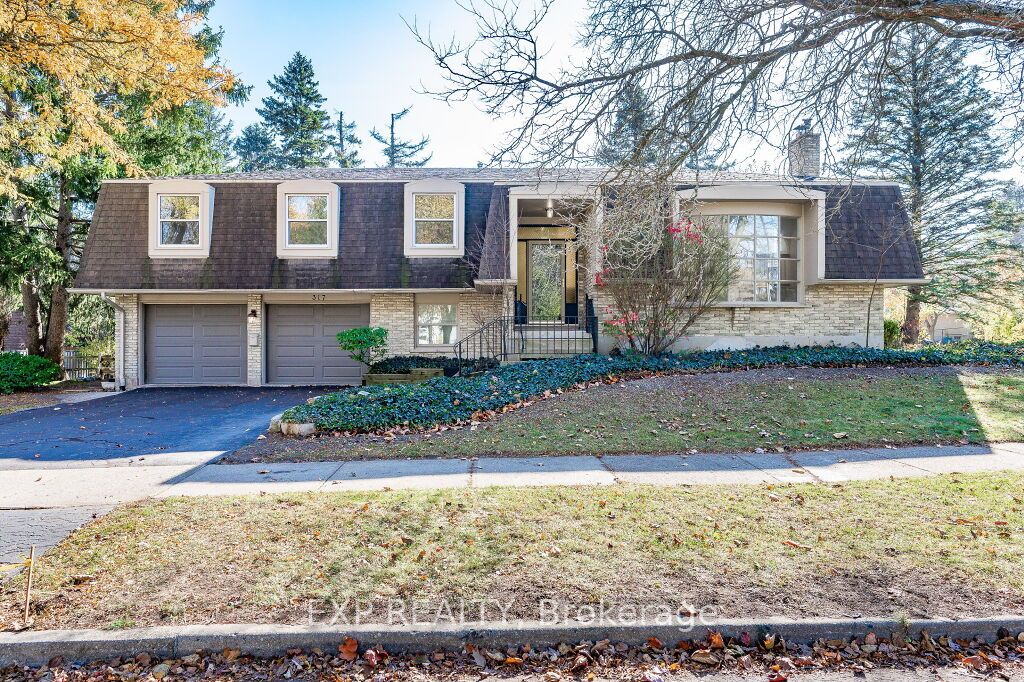 317 Hiawatha Dr