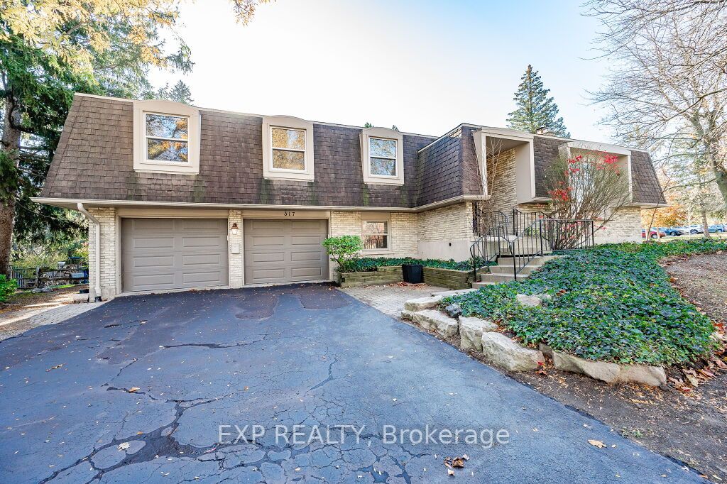 317 Hiawatha Dr