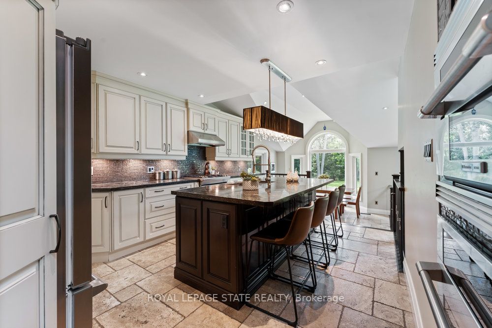 262 Brookview Court