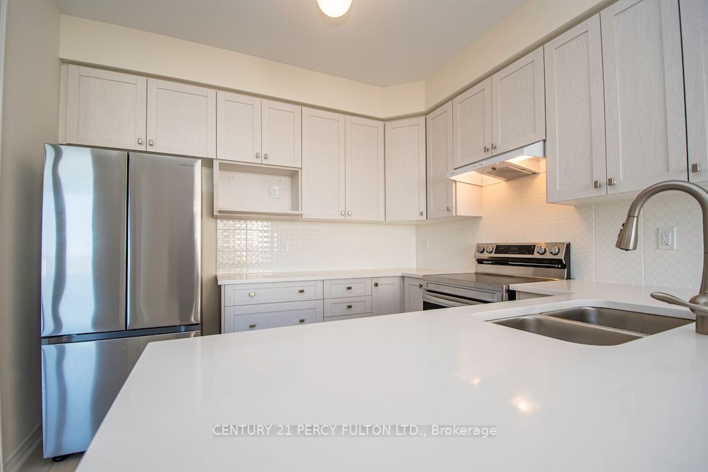 906 Bamford Terr