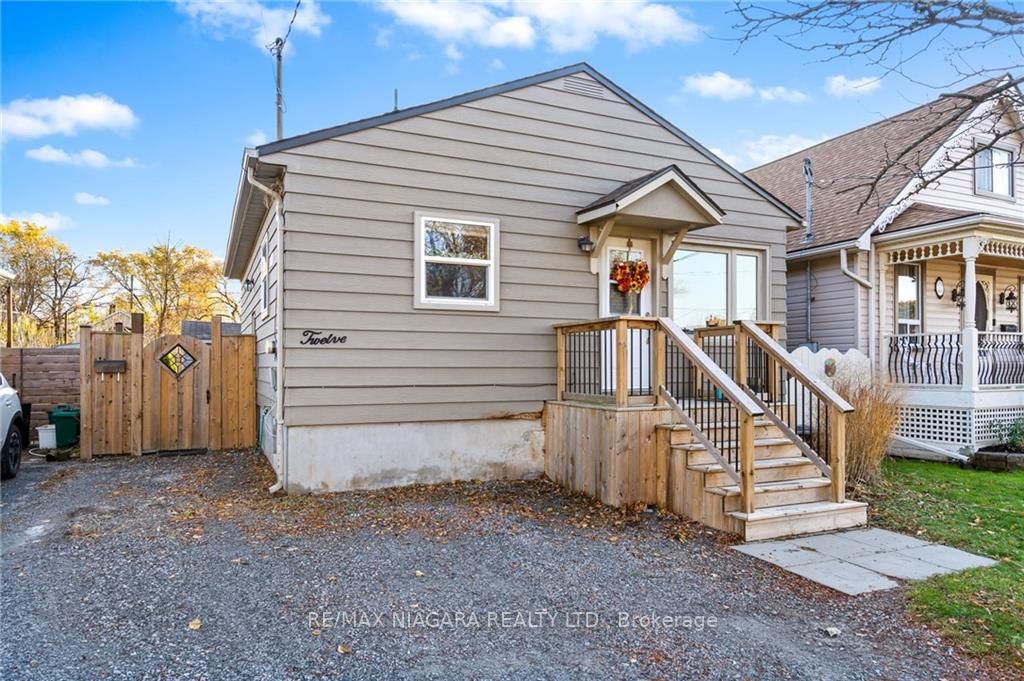 12 Alexandra Blvd