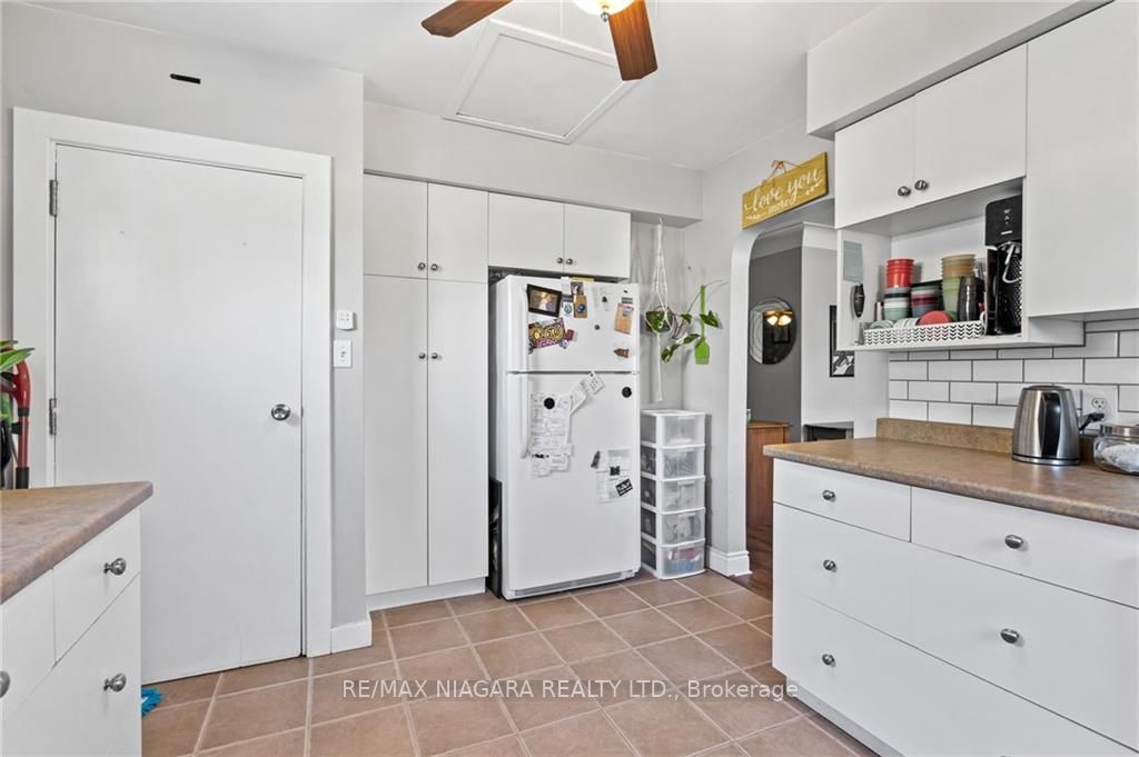 12 Alexandra Blvd