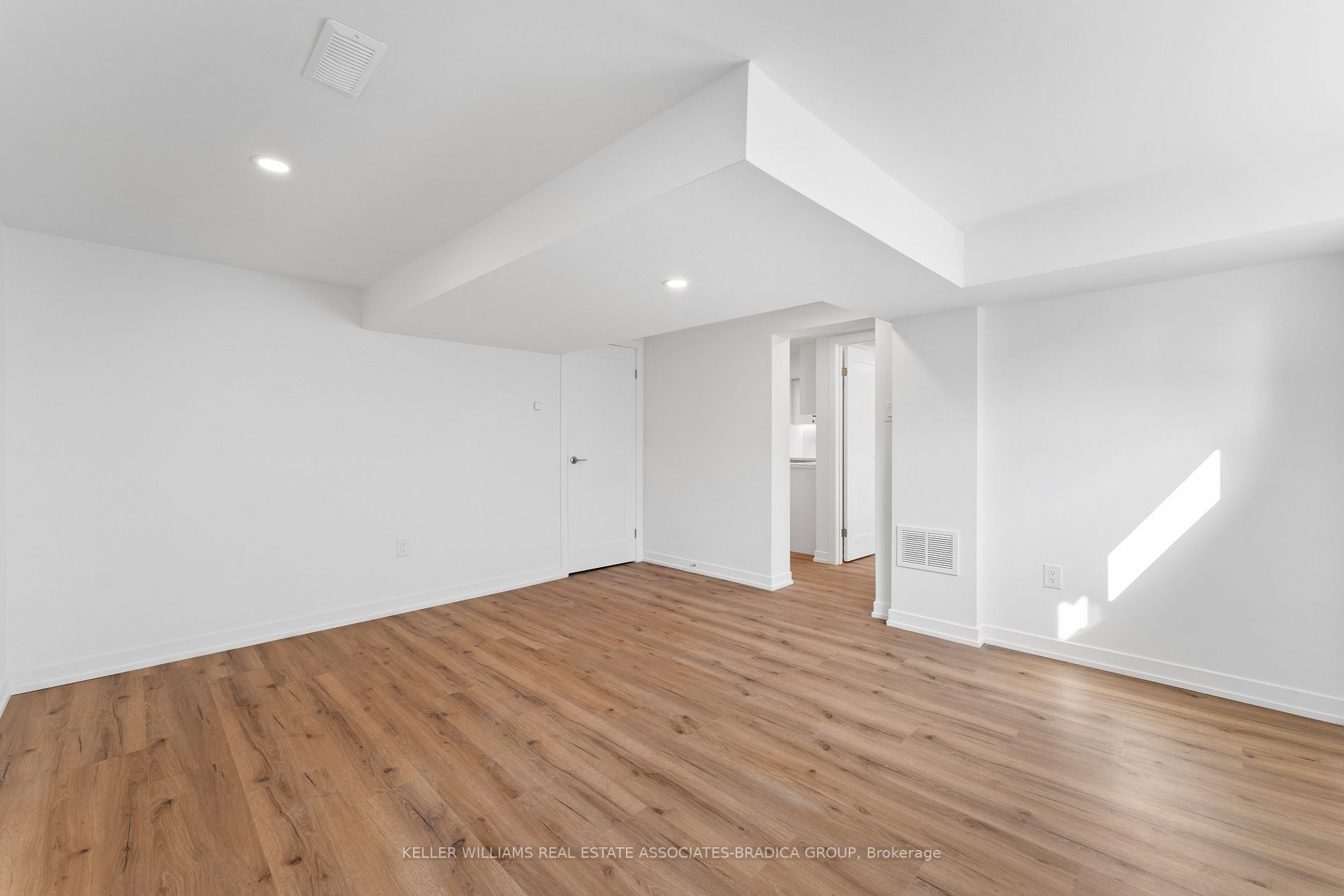 266 Carson Dr, #Bsmt