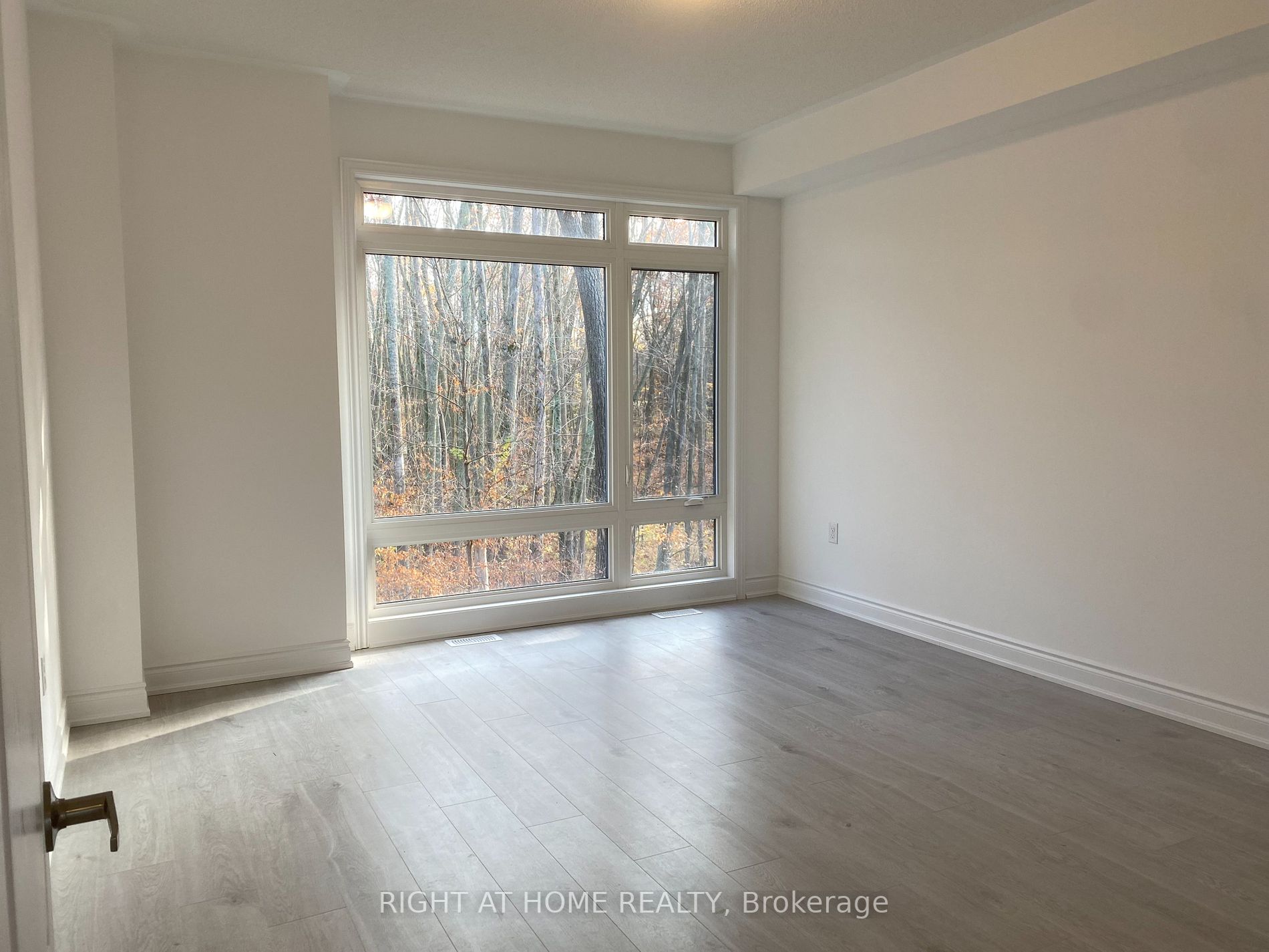 103 Marina Village Dr, #17