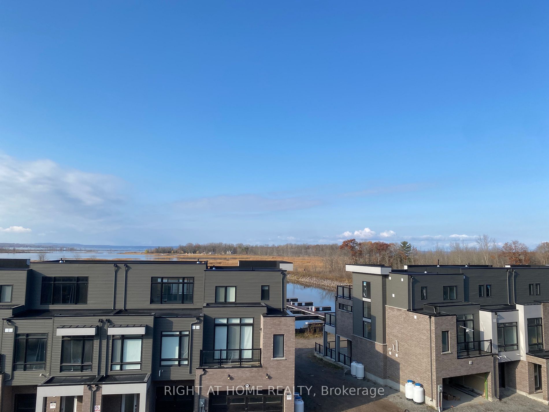 103 Marina Village Dr, #17