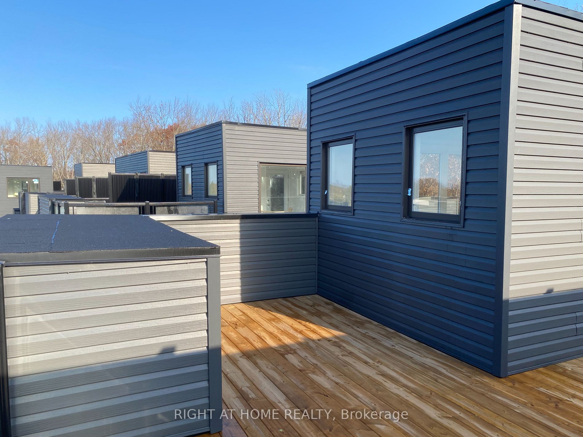 103 Marina Village Dr, #17