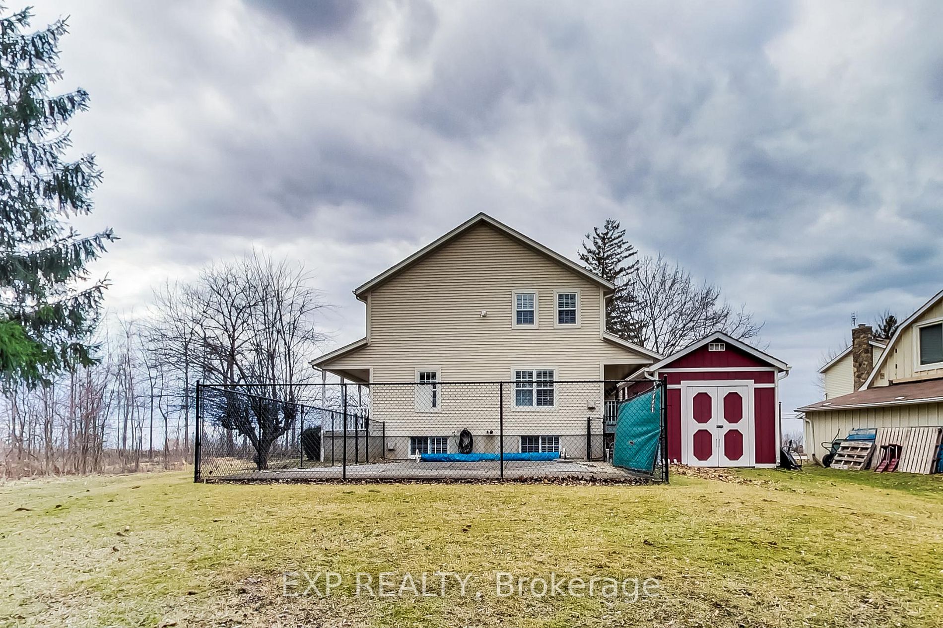 211 Niagara St