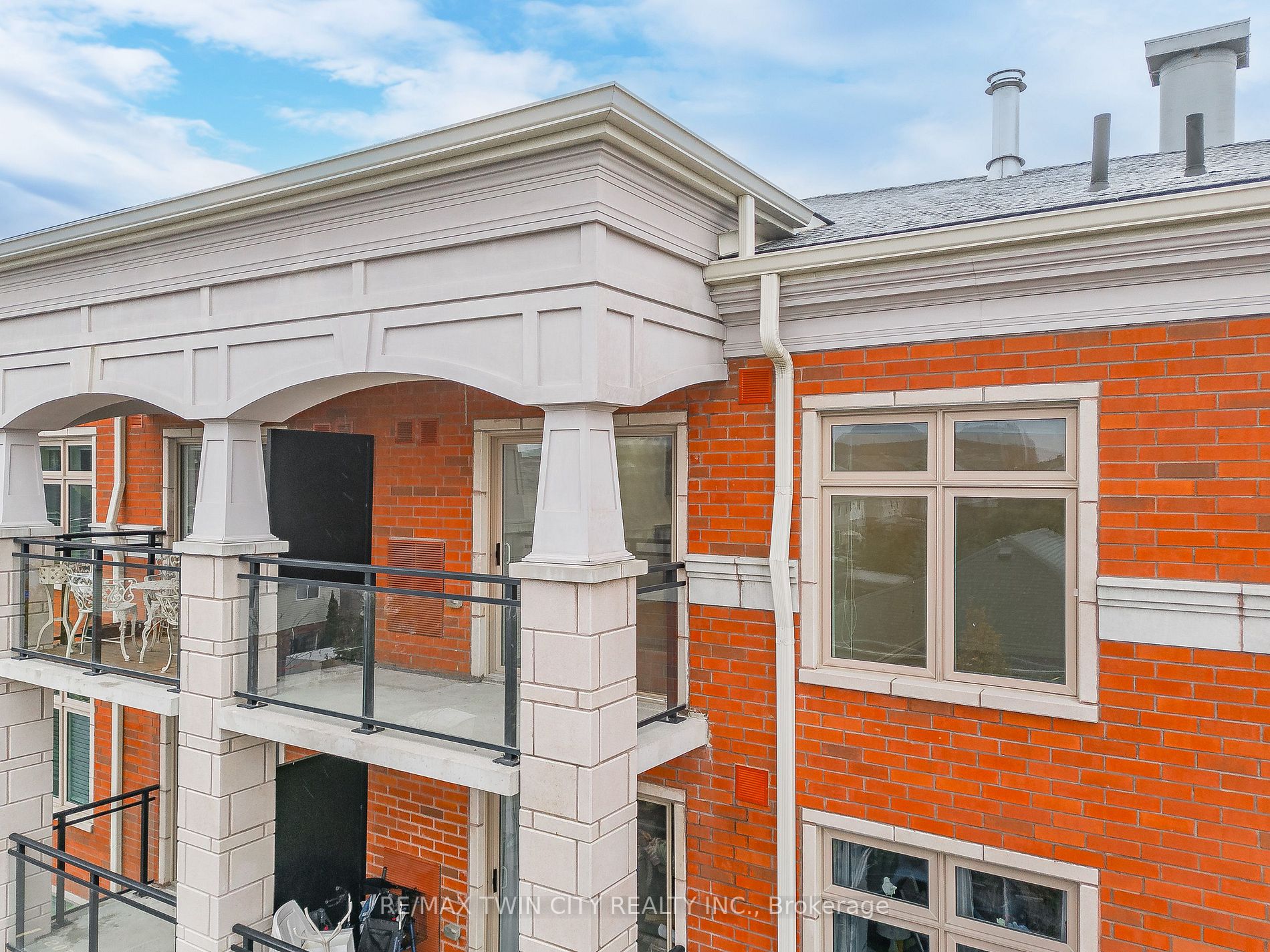 155 Commonwealth St, #410