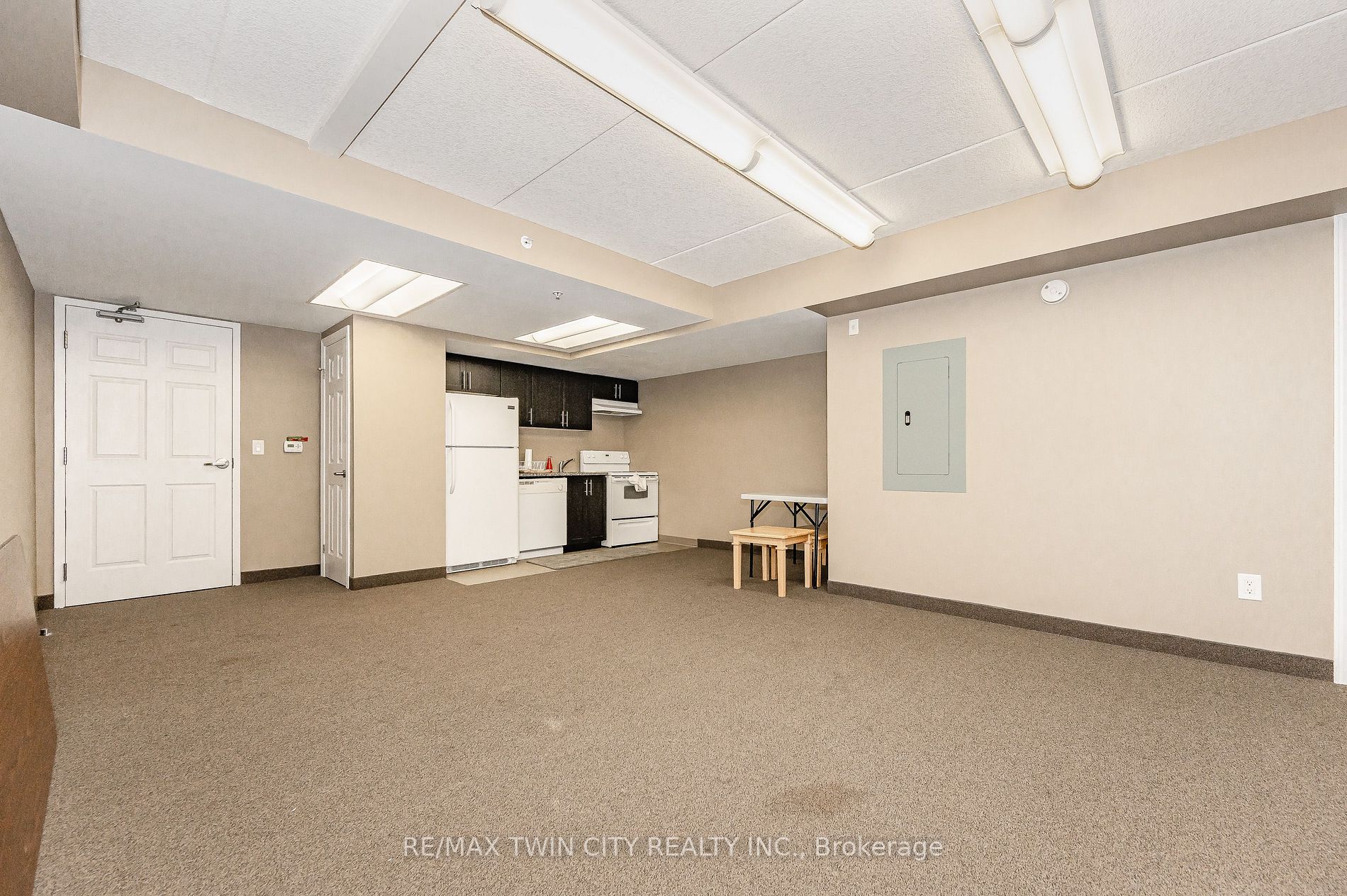 155 Commonwealth St, #410