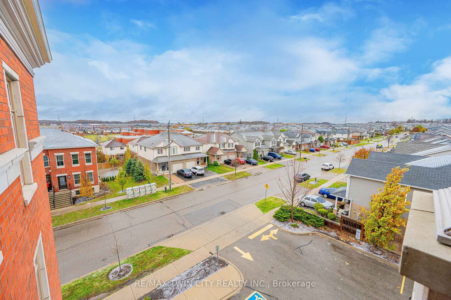 155 Commonwealth St, #410