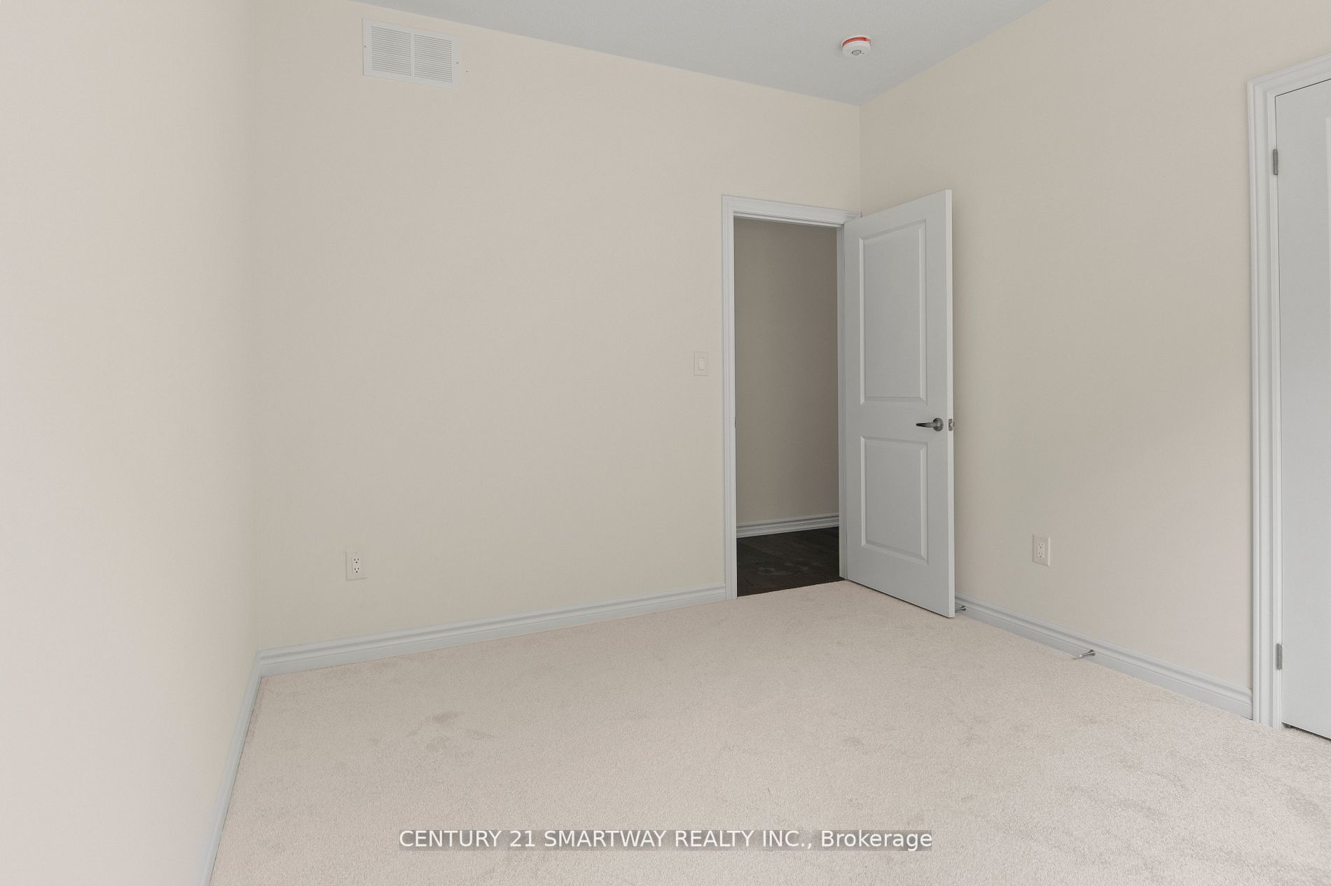 29 Hillcroft Way