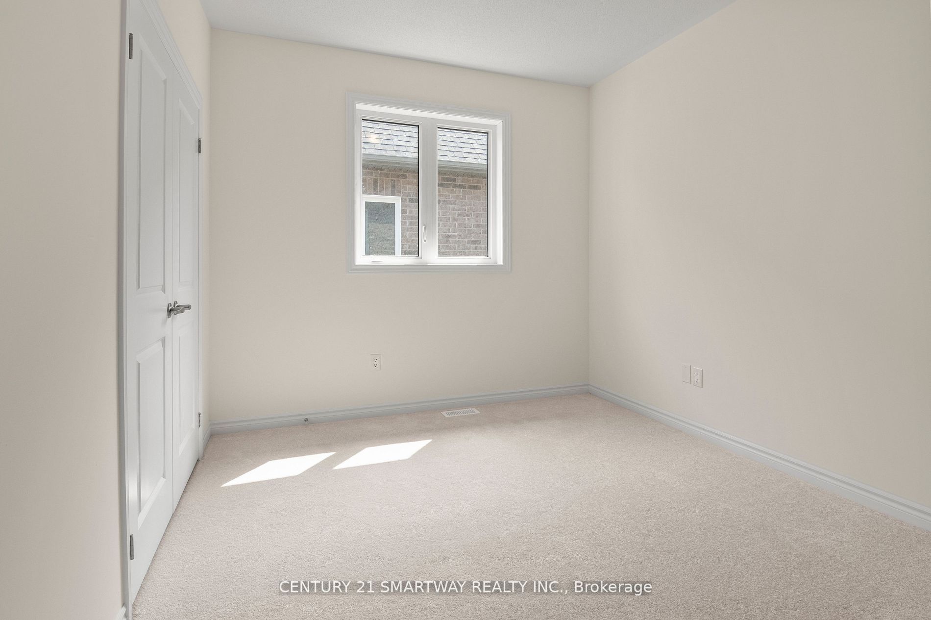 29 Hillcroft Way