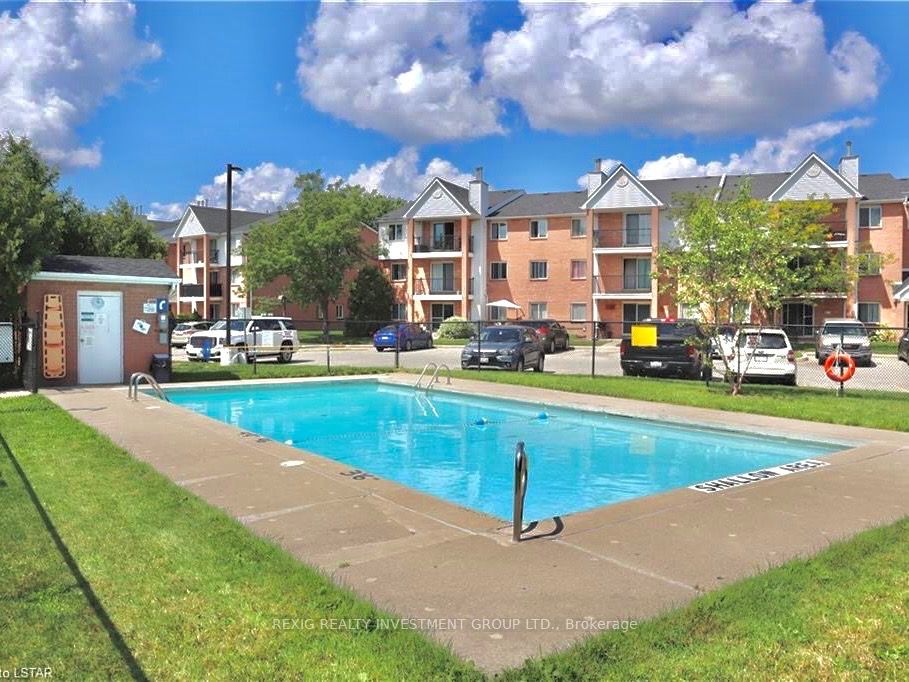 1096 Jalna Blvd, #119