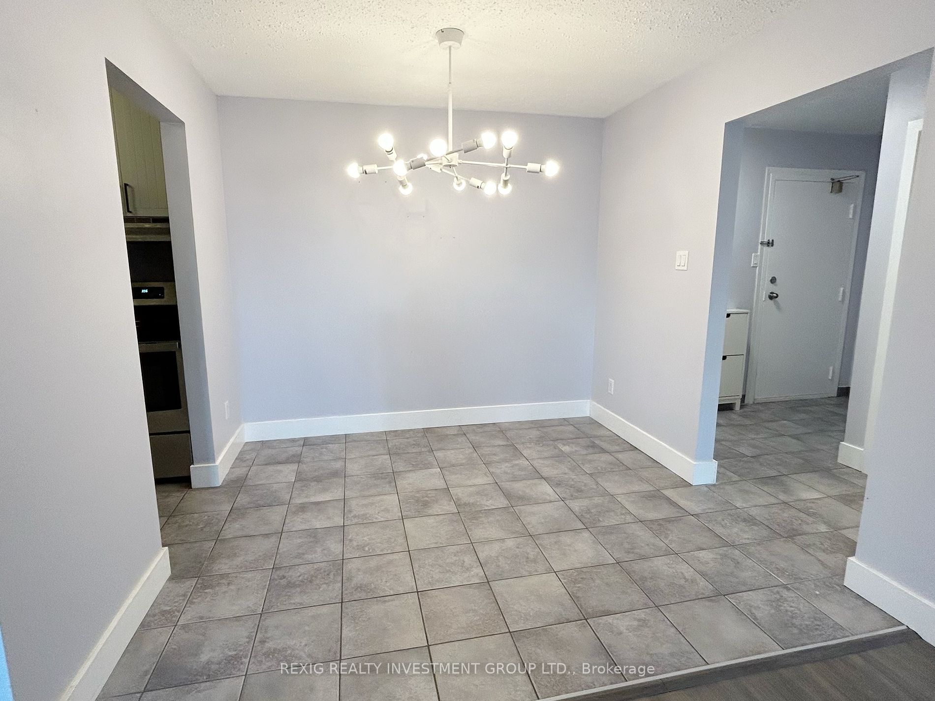 1096 Jalna Blvd, #119