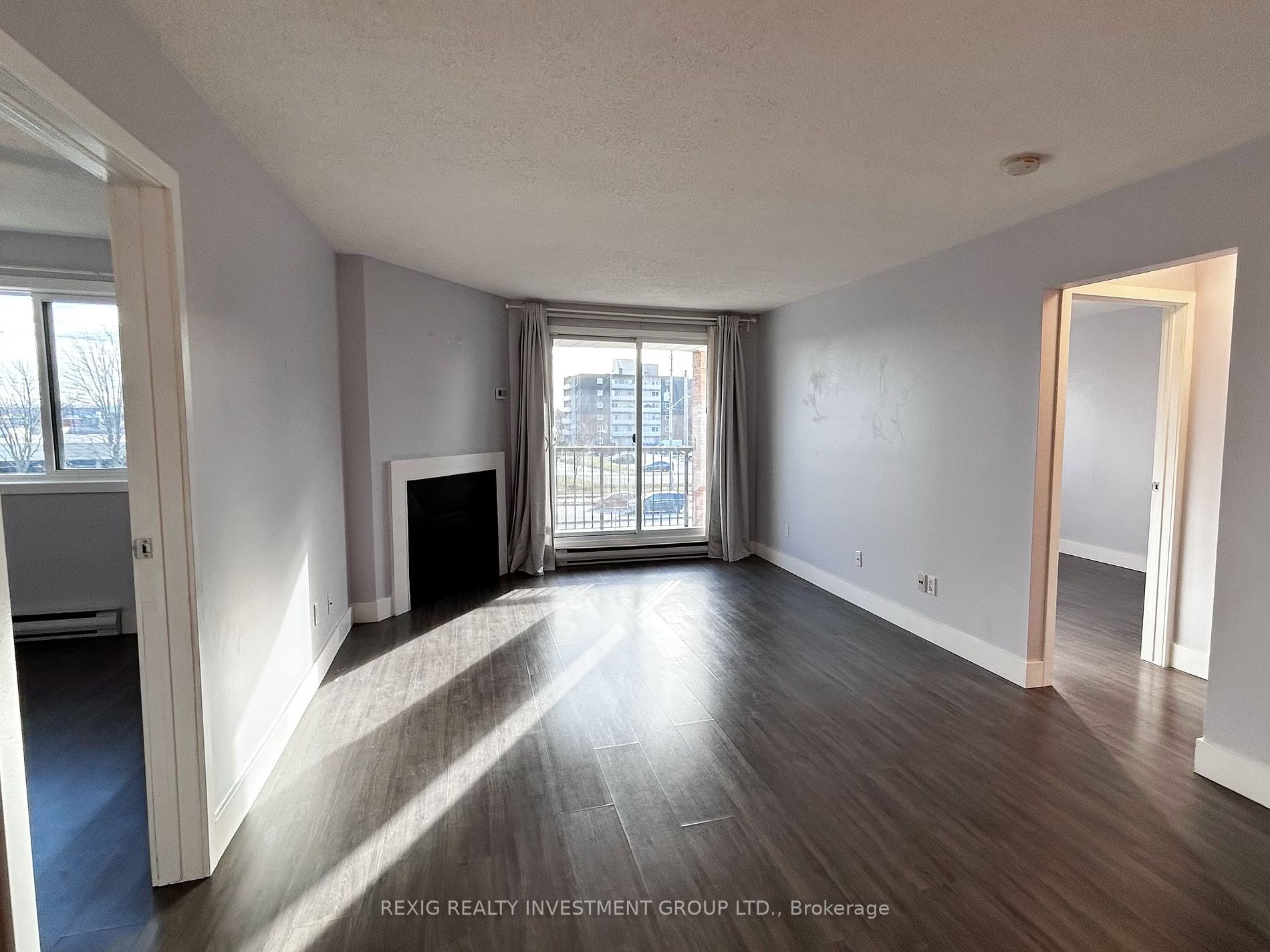 1096 Jalna Blvd, #119