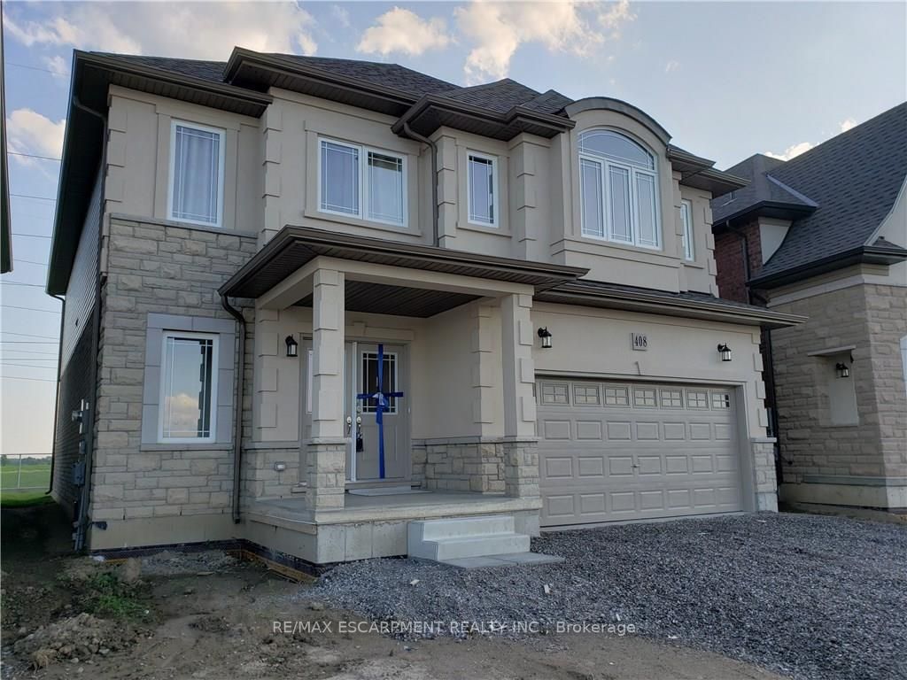 408 Dalgleish Trail