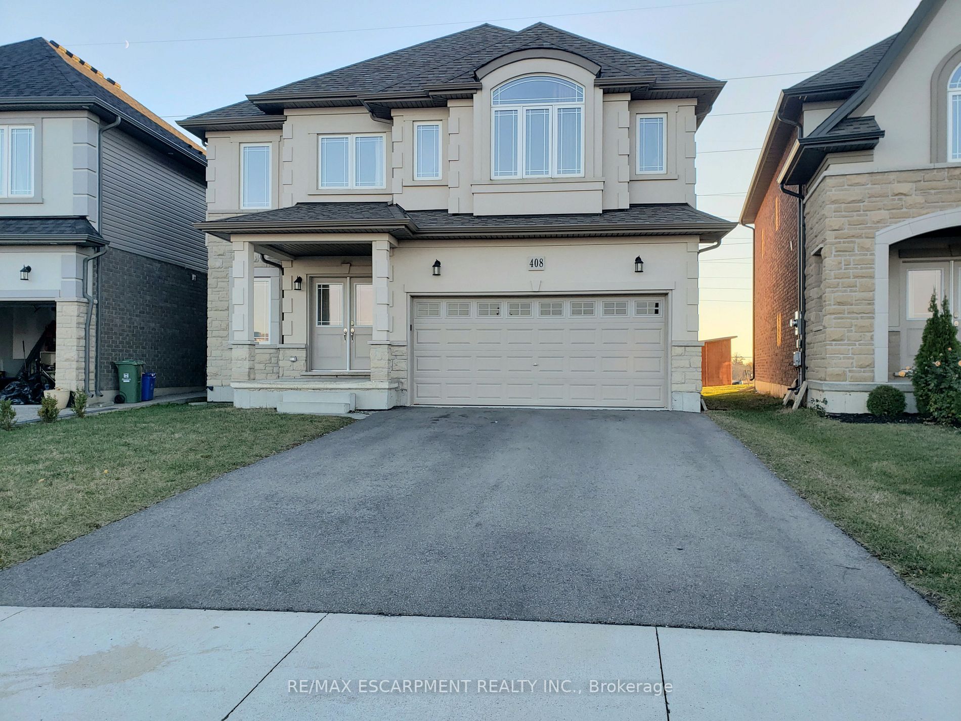 408 Dalgleish Tr