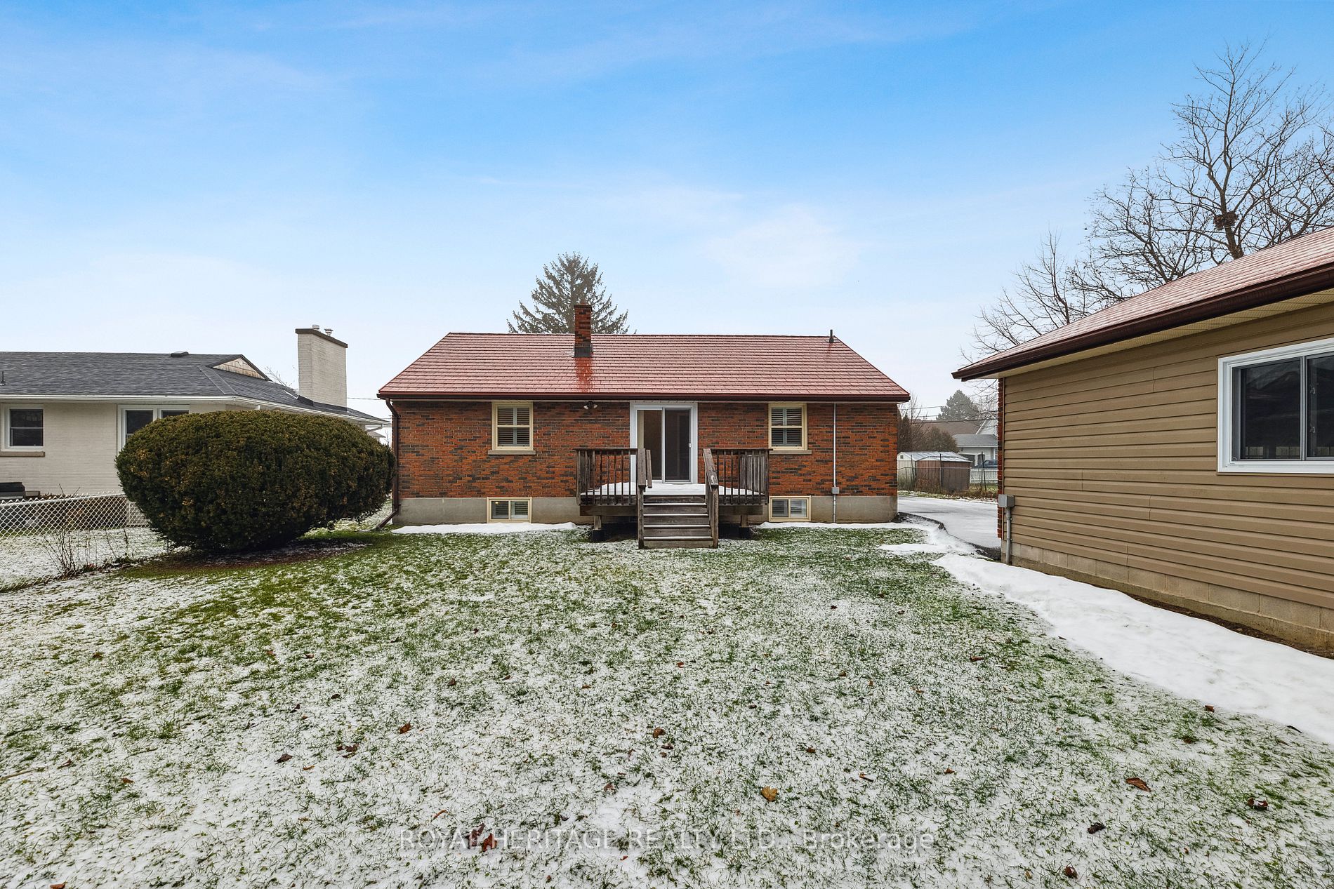 115 Albert Street St N, #Upper