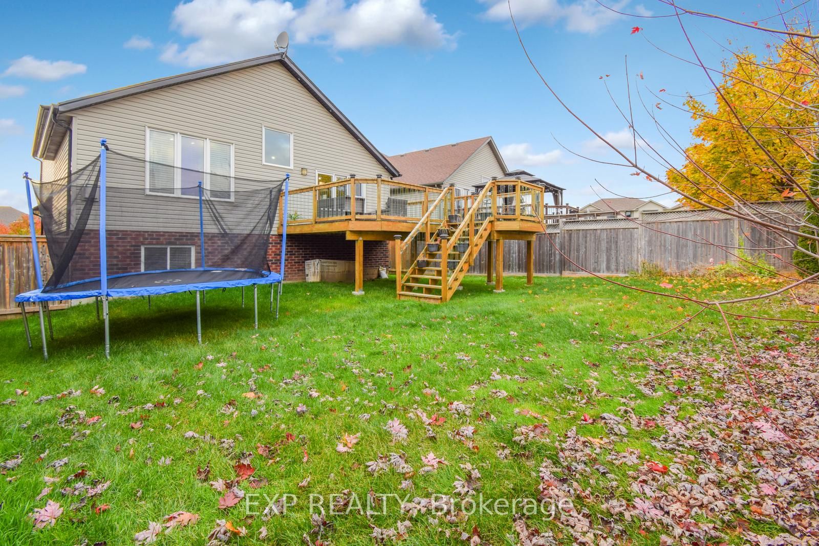 451 Fairway Rd E