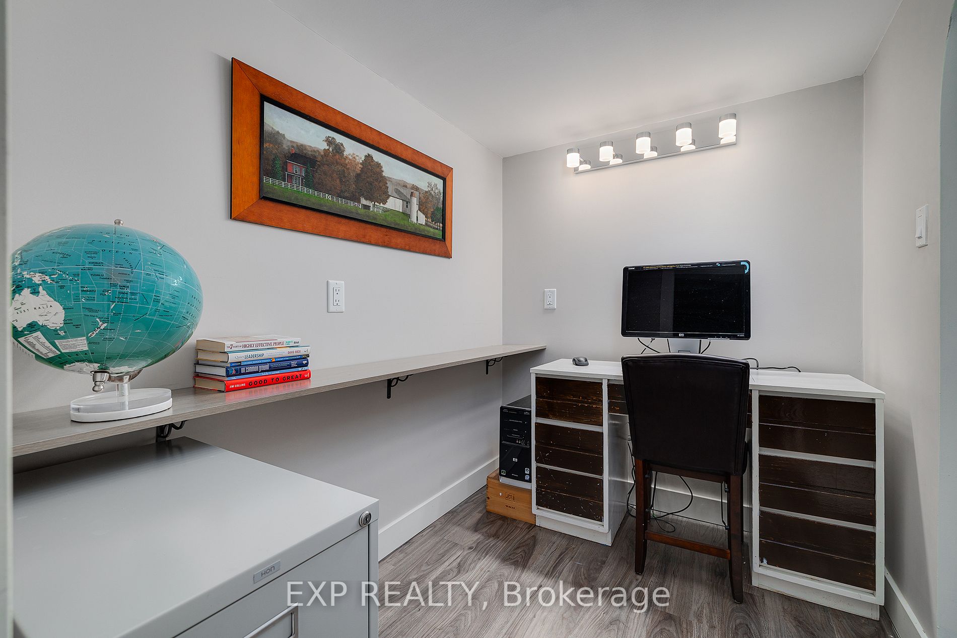 40 Plaza Crt