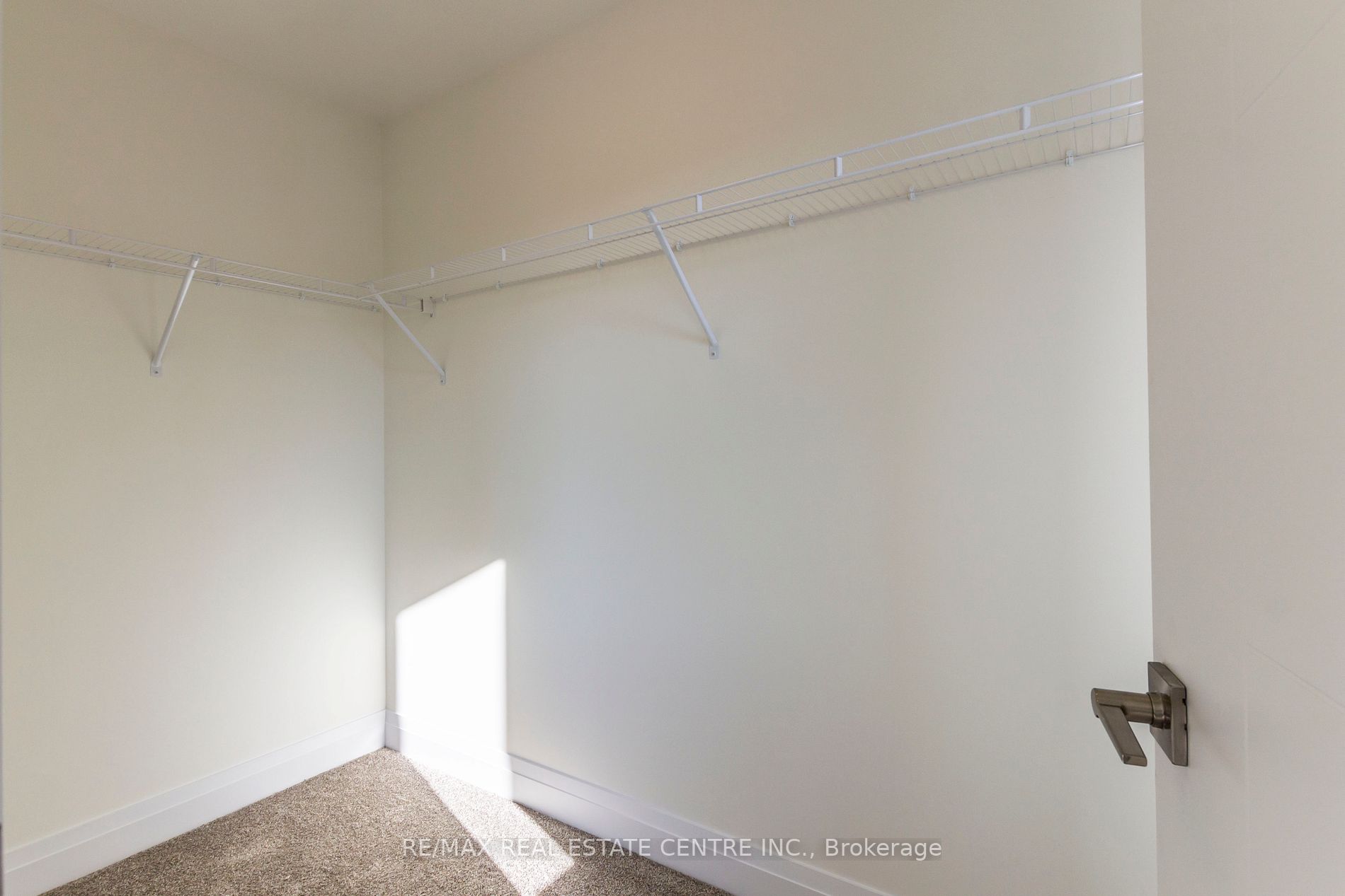 12 Lily Lane N, #12