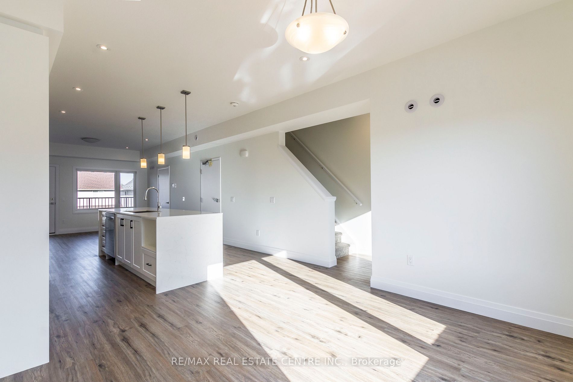 12 Lily Lane N, #12