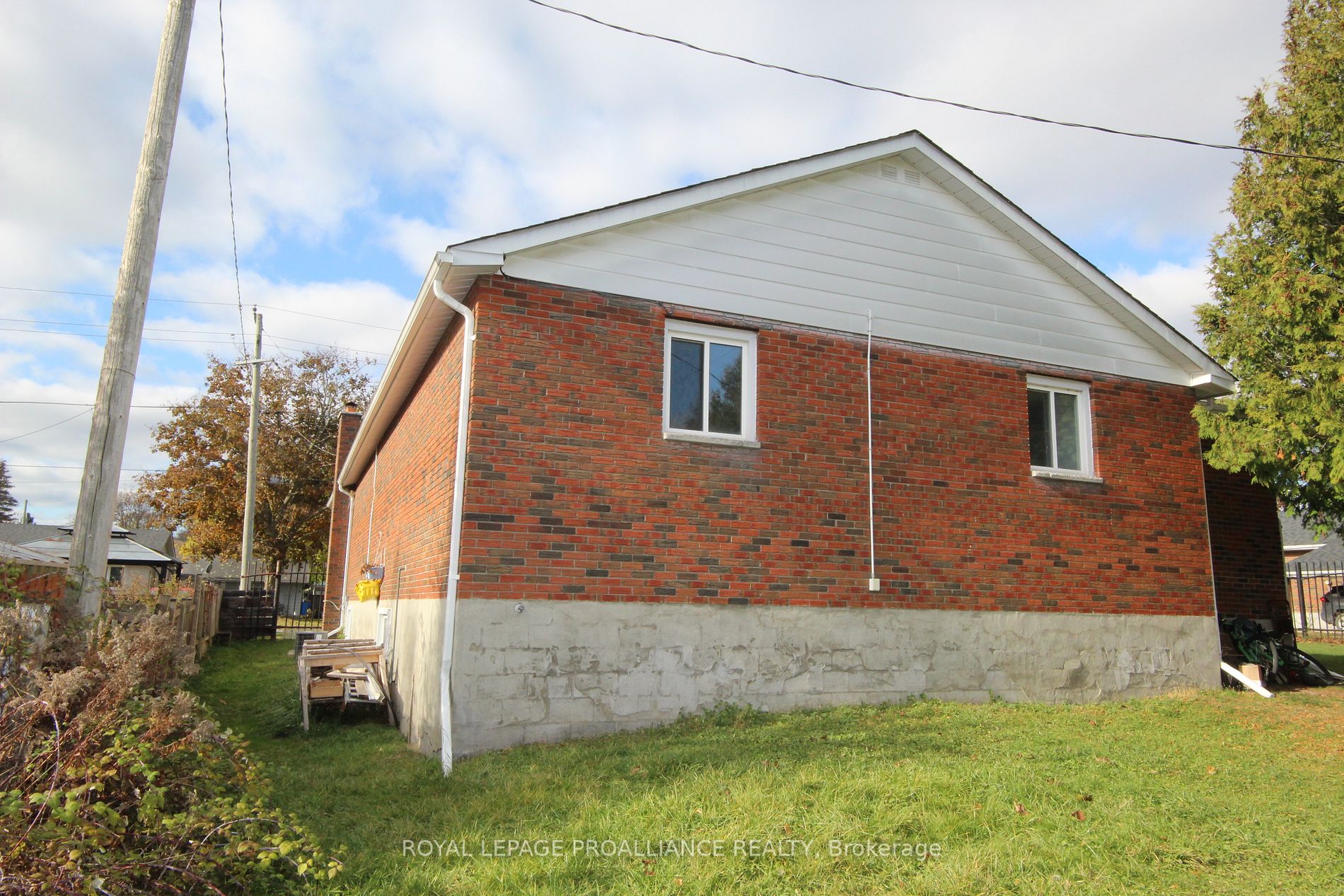 21 Meade St
