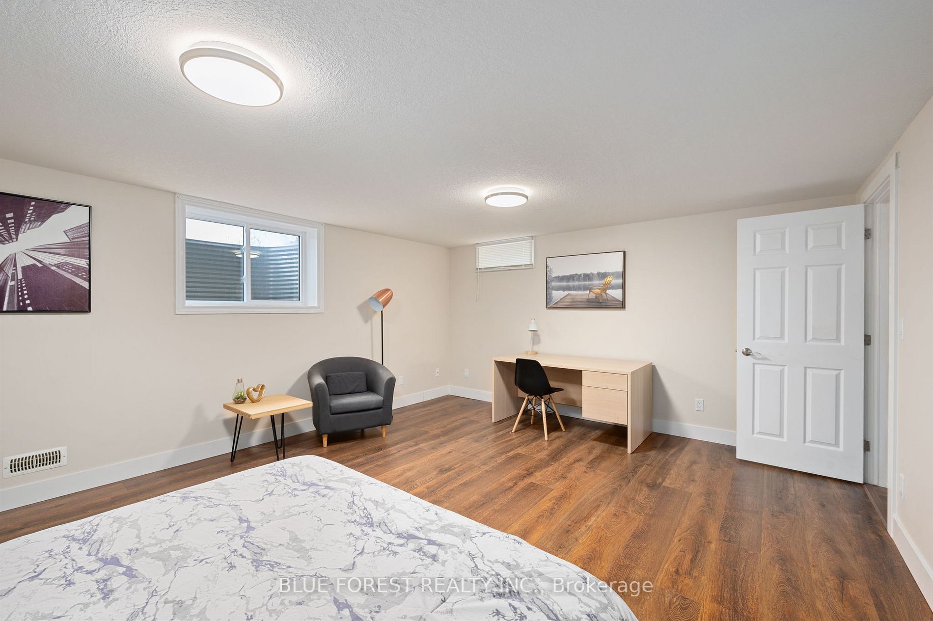 68 Dennis Ave