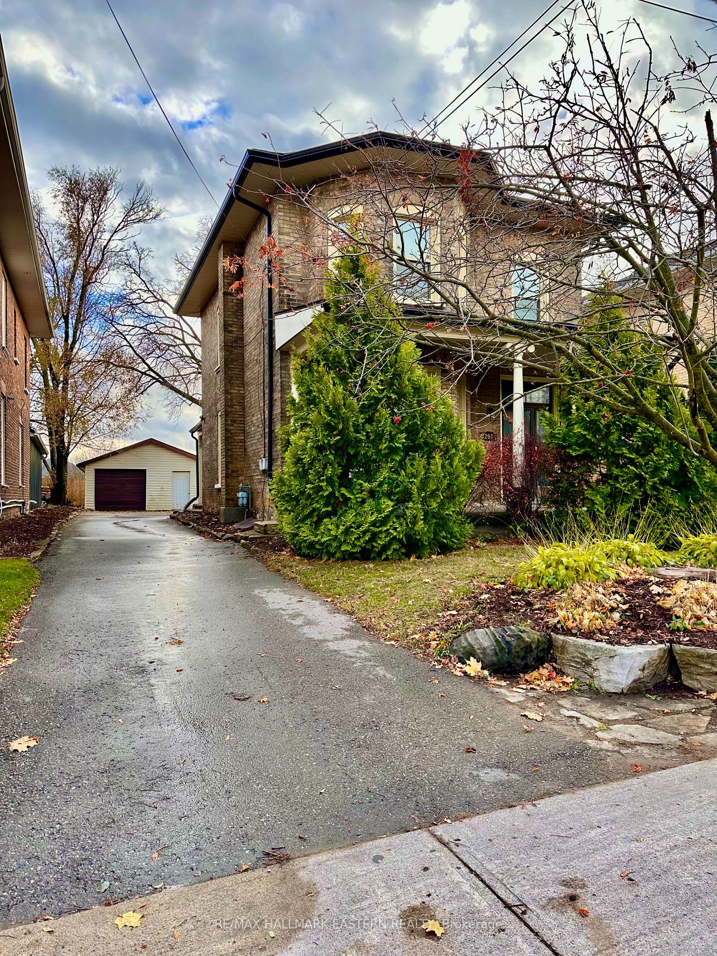 203 Dalhousie St