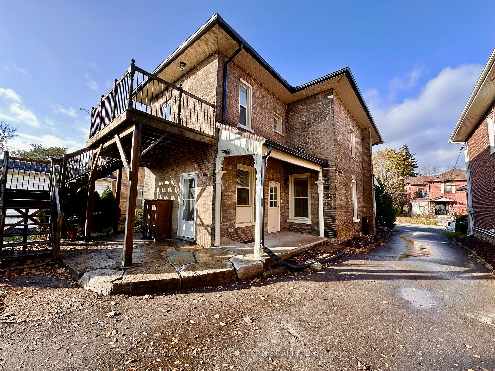 203 Dalhousie St