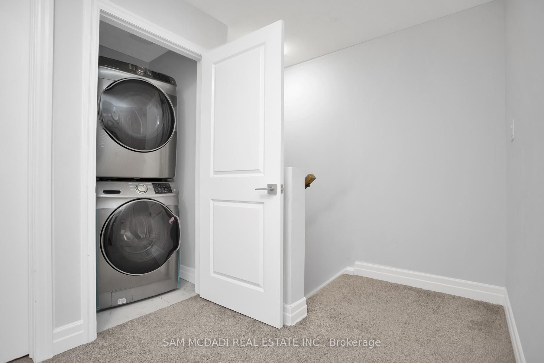1023 Devonshire Ave, #8