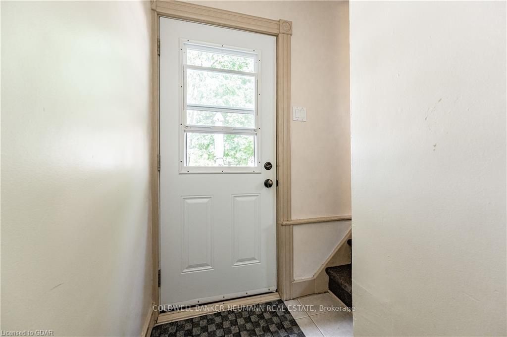 80 Audrey Ave