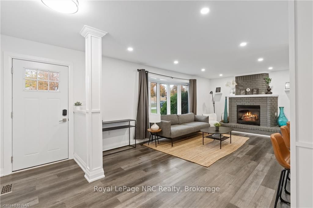 5 Douglas Ave
