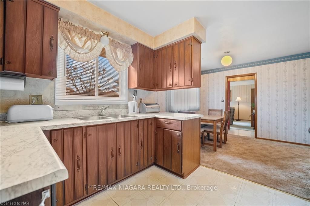 25 Meredith Dr