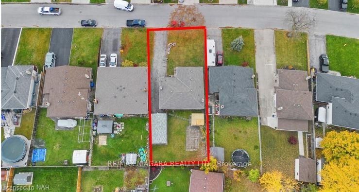 25 Meredith Dr