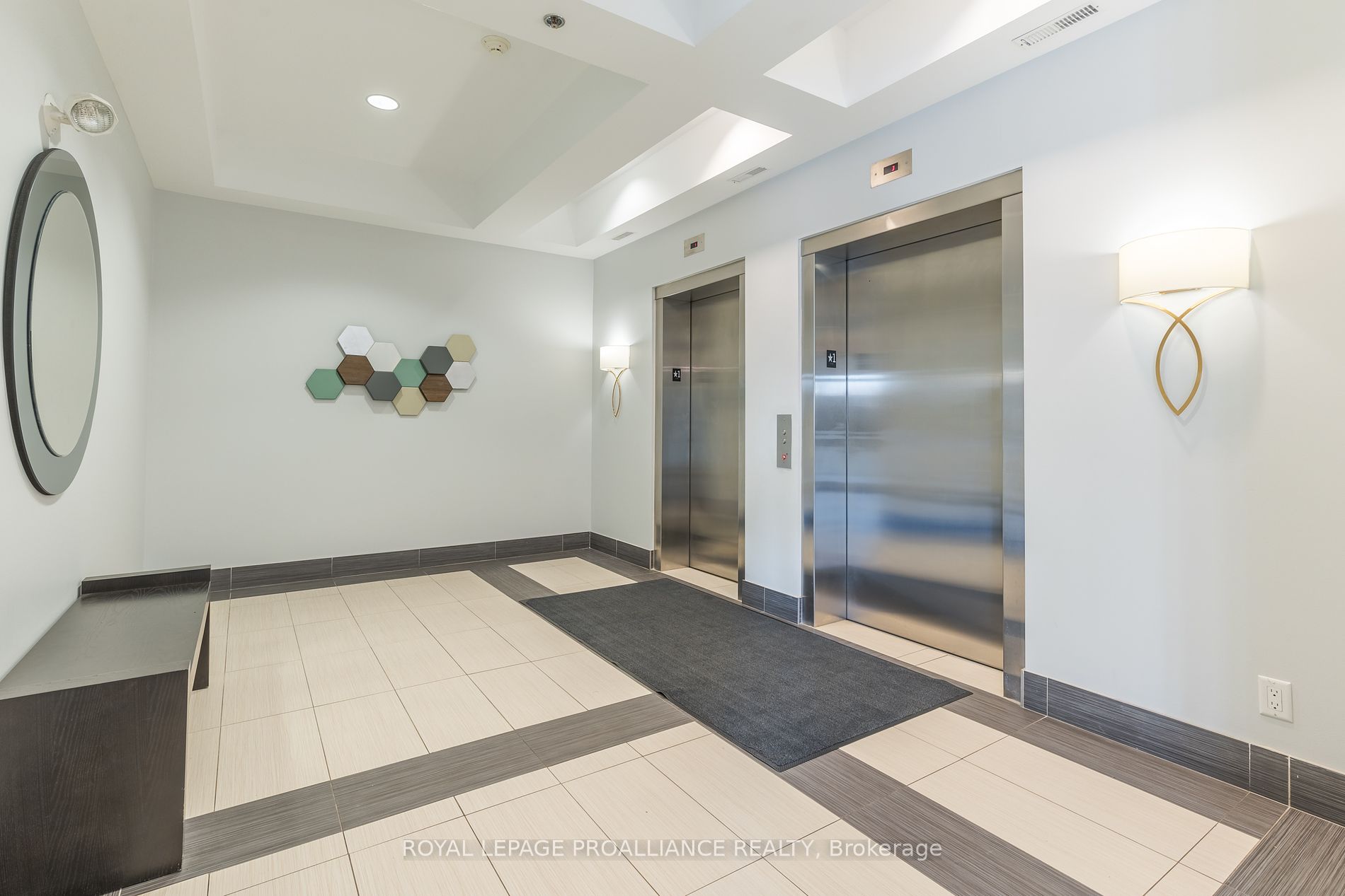 50 Mill St N, #306