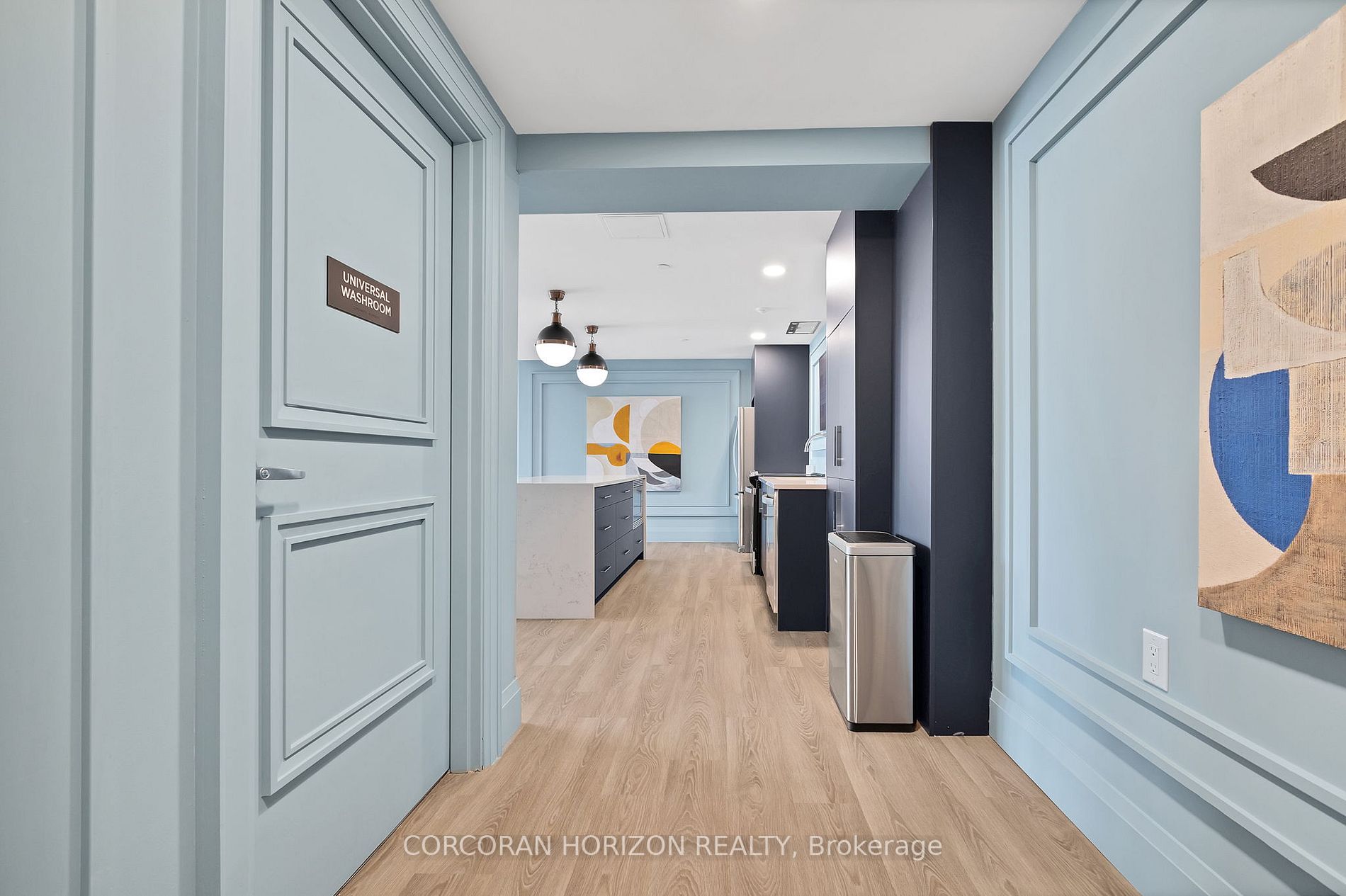 460 Columbia Street W, #1411