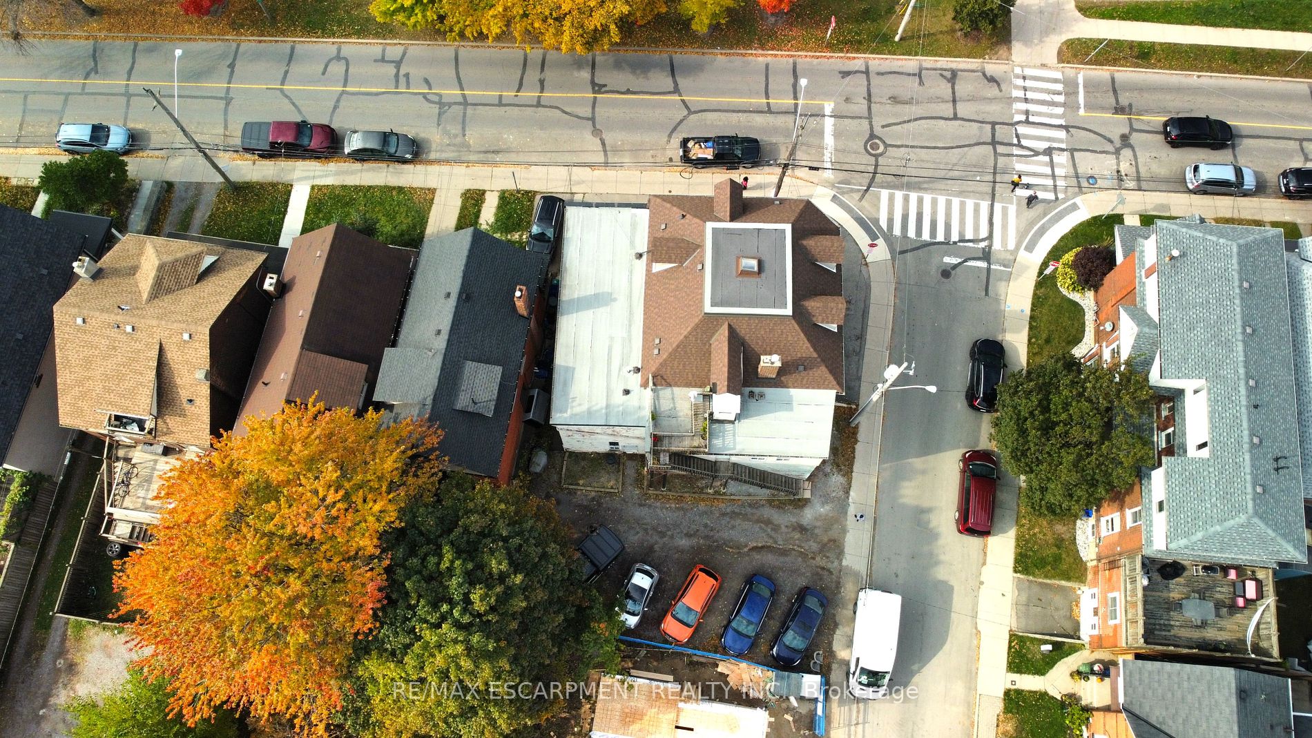 74 Locke Street N
