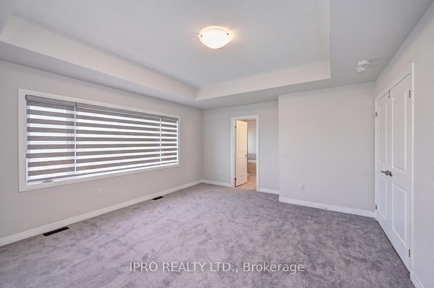 100 Blacklock St