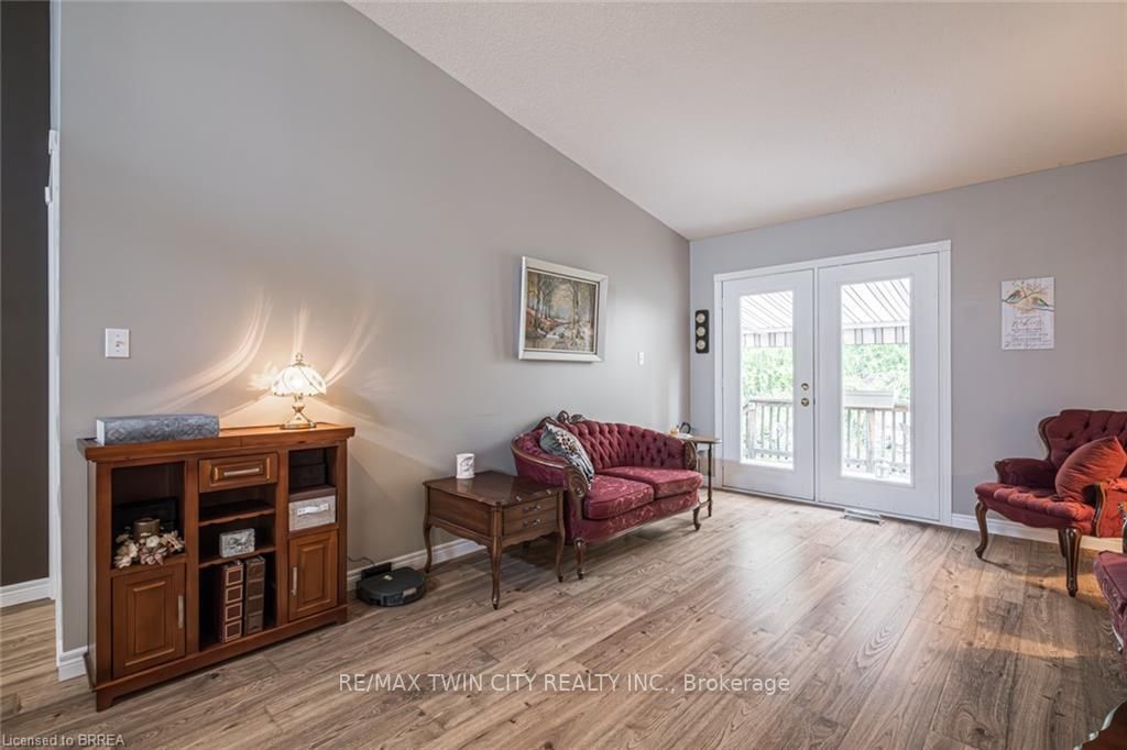 58 Harris Ave, #C