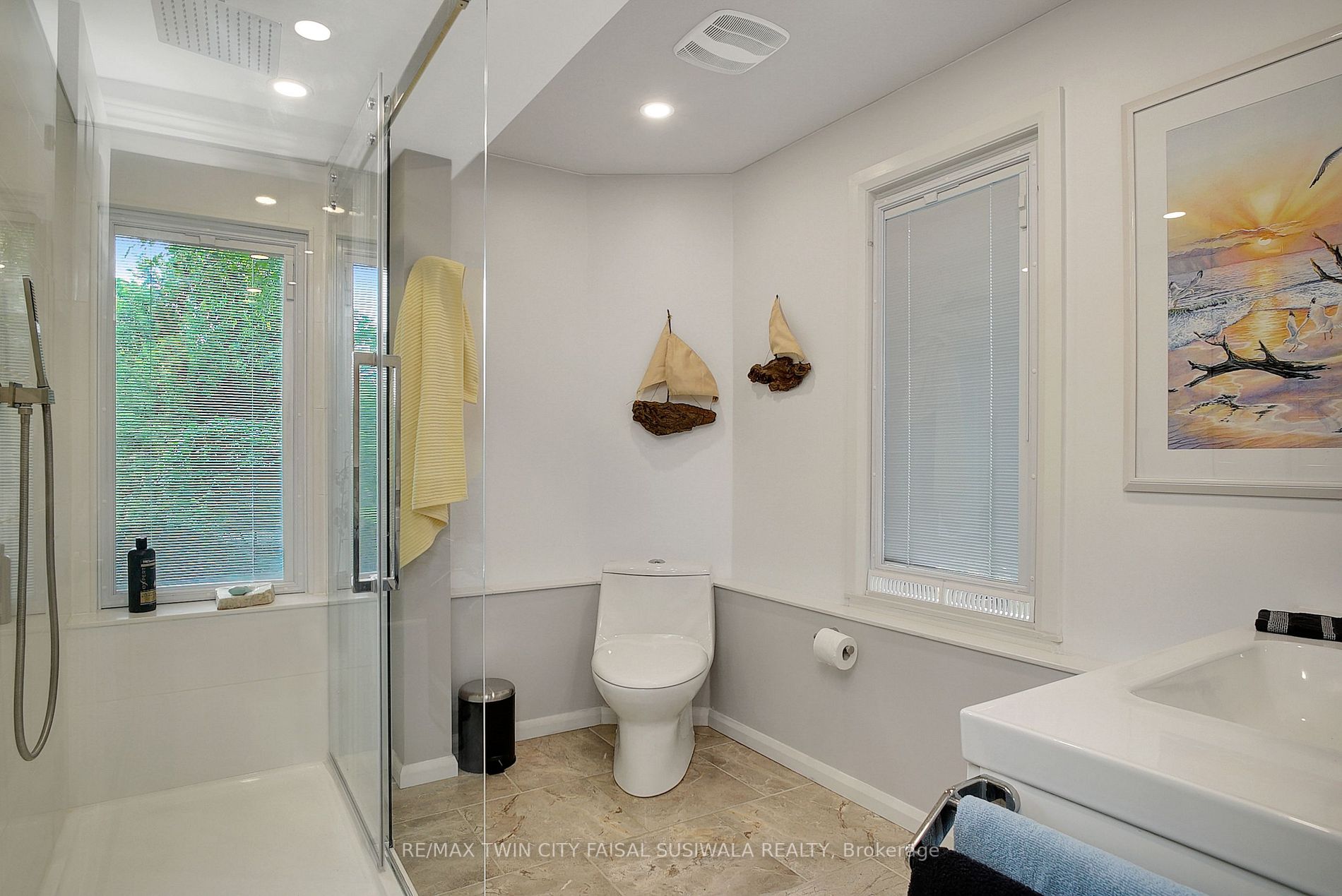 271 West River Rd