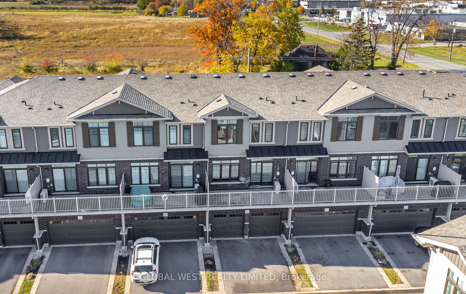 288 Glover Rd E, #11