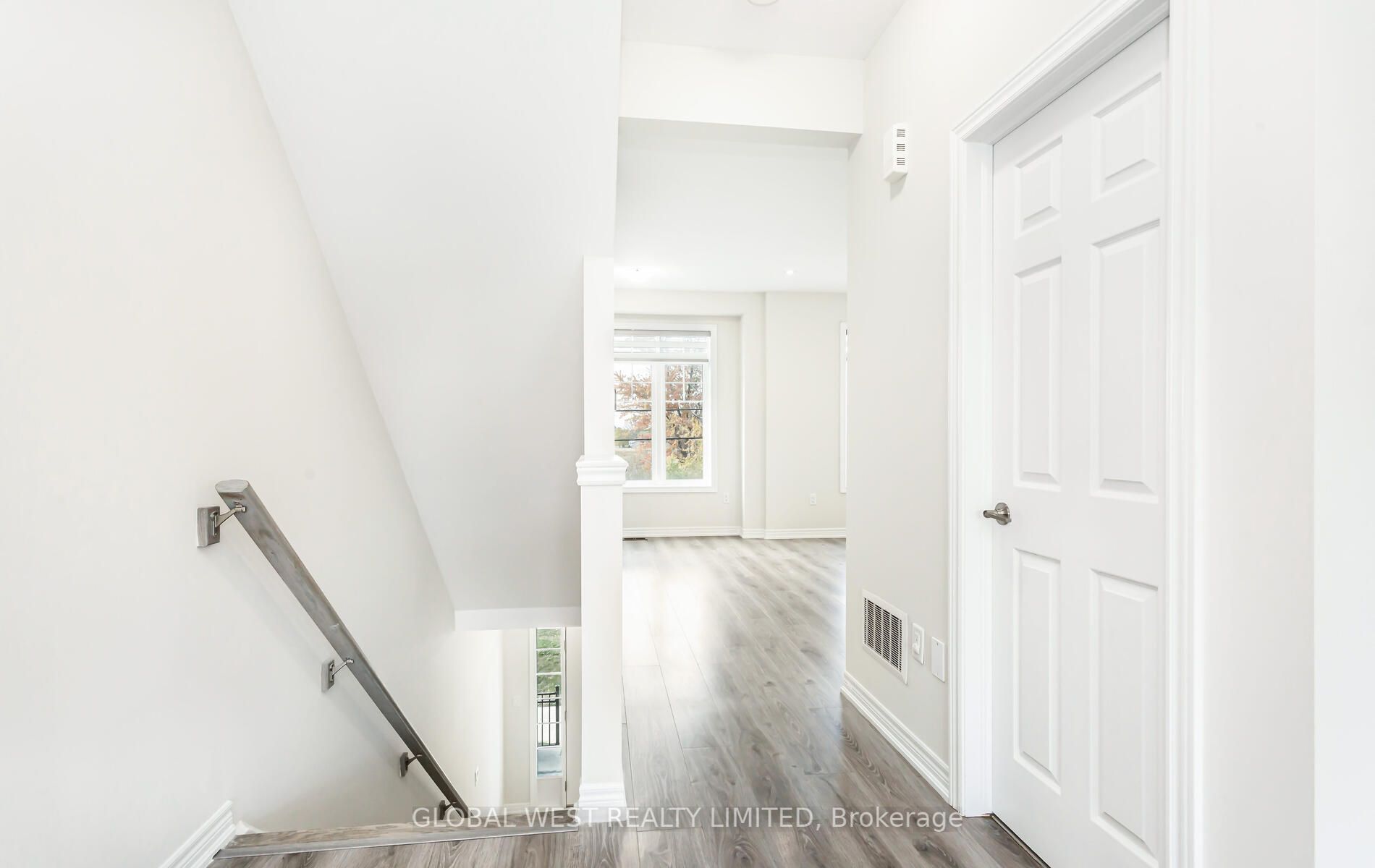 288 Glover Rd E, #11