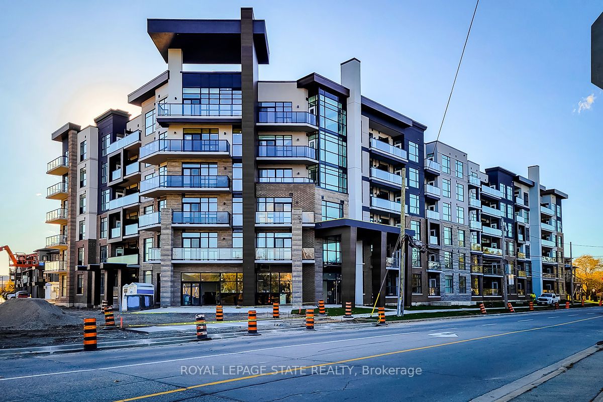 600 North Service Rd S, #402