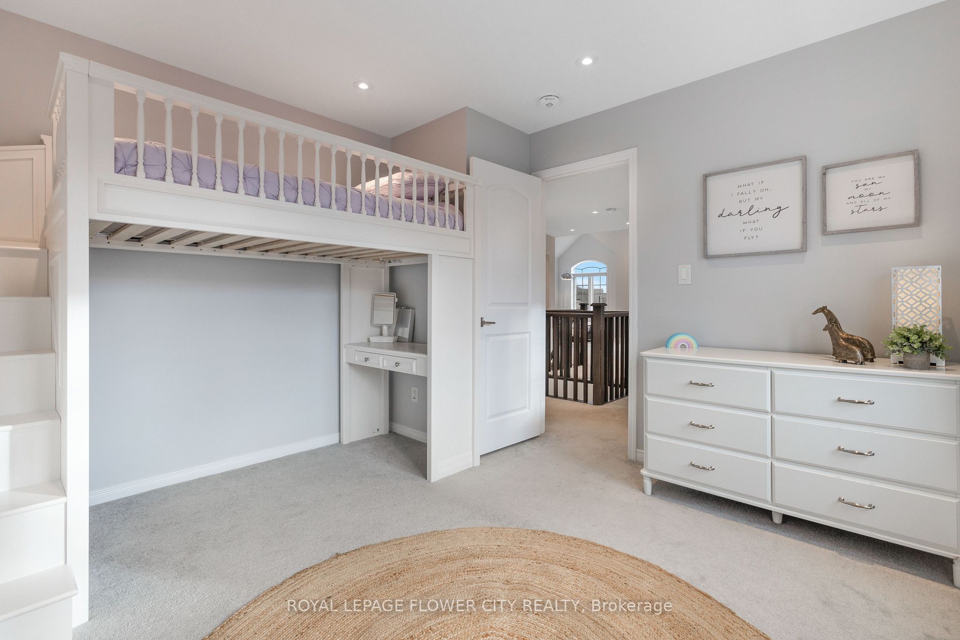 273 Tall Grass Cres